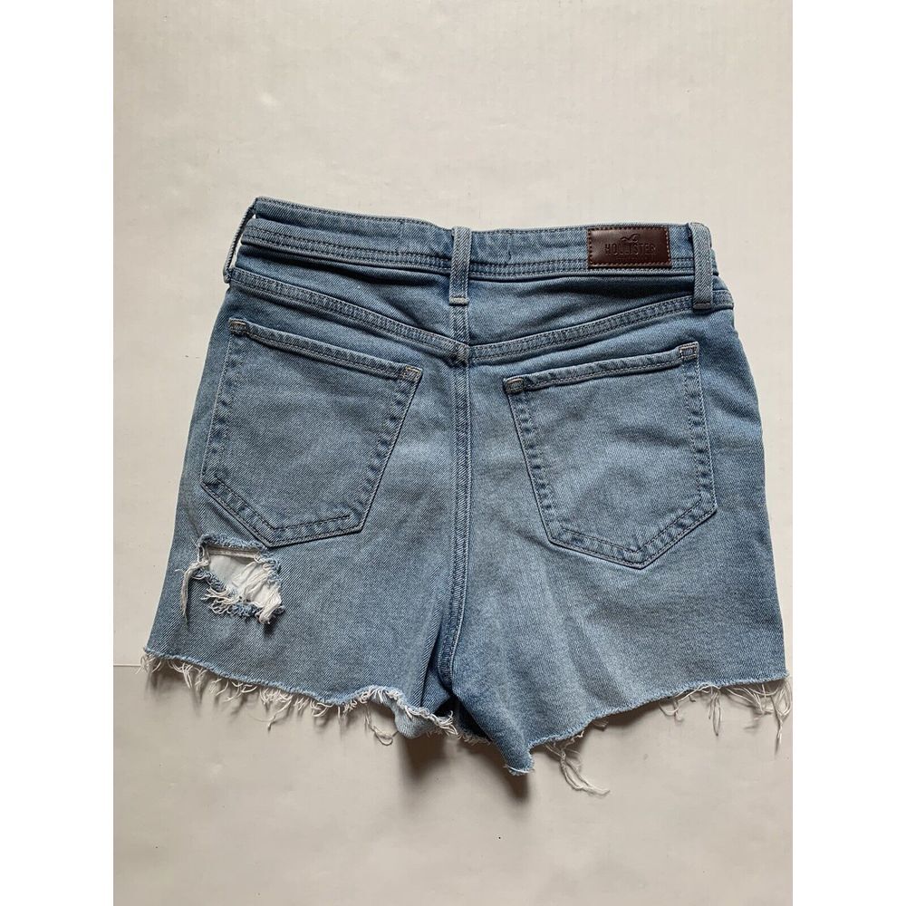 Hollister Ultra High Rise Mom Short Distressed Size 25 - Picture 2 of 5